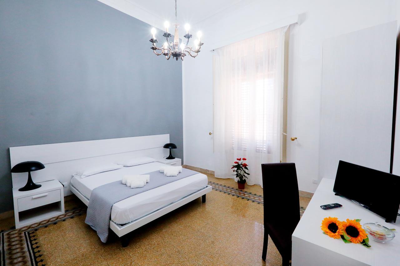 مبيت وإفطار باليرمو Palazzo Napolitano المظهر الخارجي الصورة